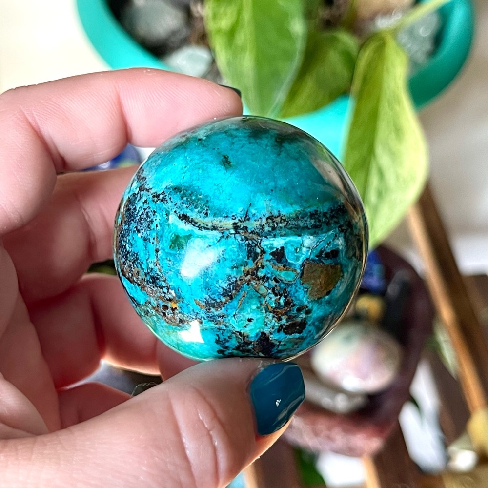 💙Top Quality Peace & Tranquility Chrysocolla Crystal Sphere💙 - Picture 3 of 5